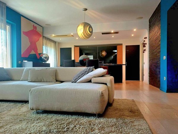 appartamento in vendita a Salerno in zona Mercatello