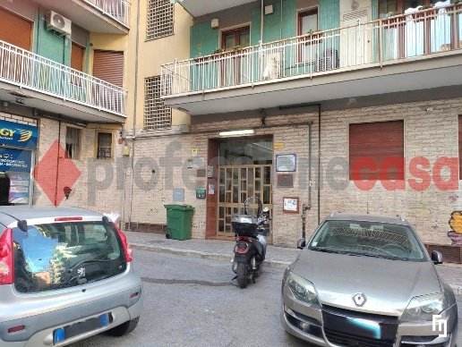 appartamento in vendita a Salerno in zona Pastena