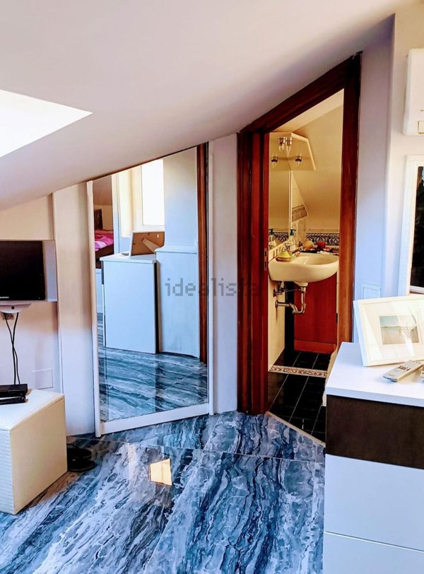 appartamento in vendita a Salerno in zona Centro Città