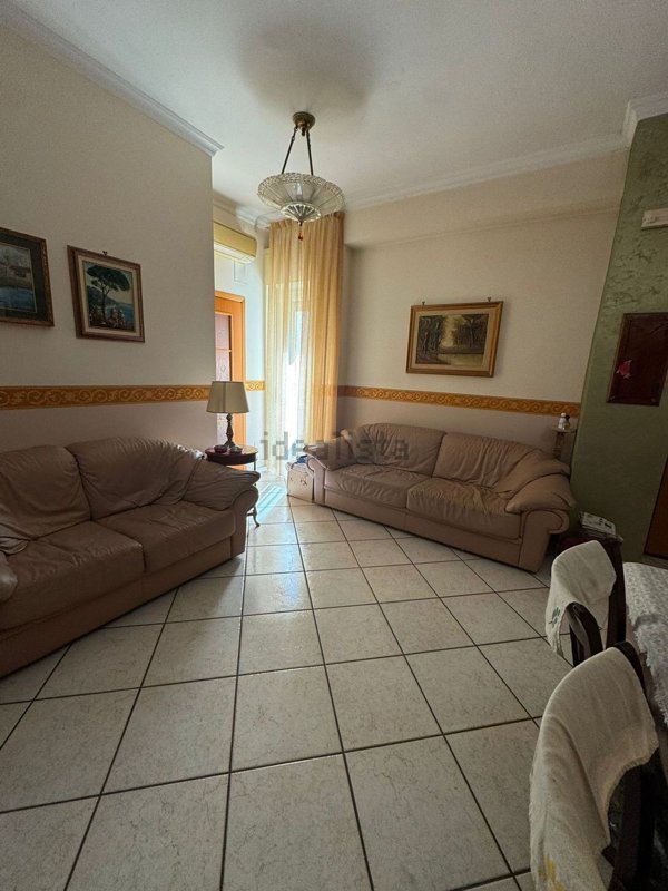appartamento in vendita a Salerno in zona Centro Città
