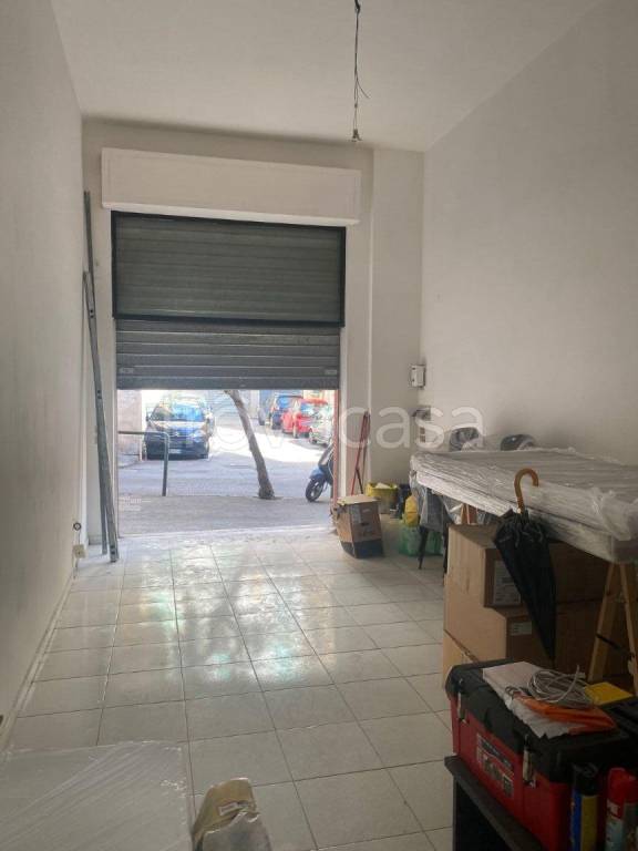 locale commerciale in vendita a Salerno