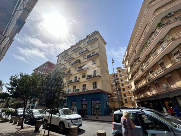 appartamento in vendita a Salerno in zona Mercatello