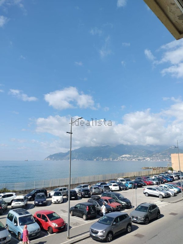 appartamento in vendita a Salerno in zona Pastena