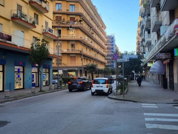 appartamento in vendita a Salerno in zona Mercatello