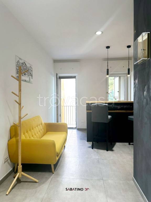 appartamento in vendita a Salerno in zona Pastena