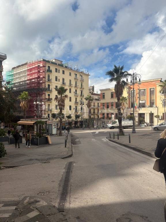 appartamento in vendita a Salerno in zona Centro Città