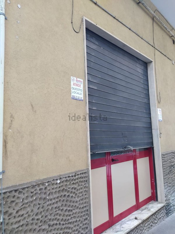 ufficio in vendita a Salerno in zona Torrione