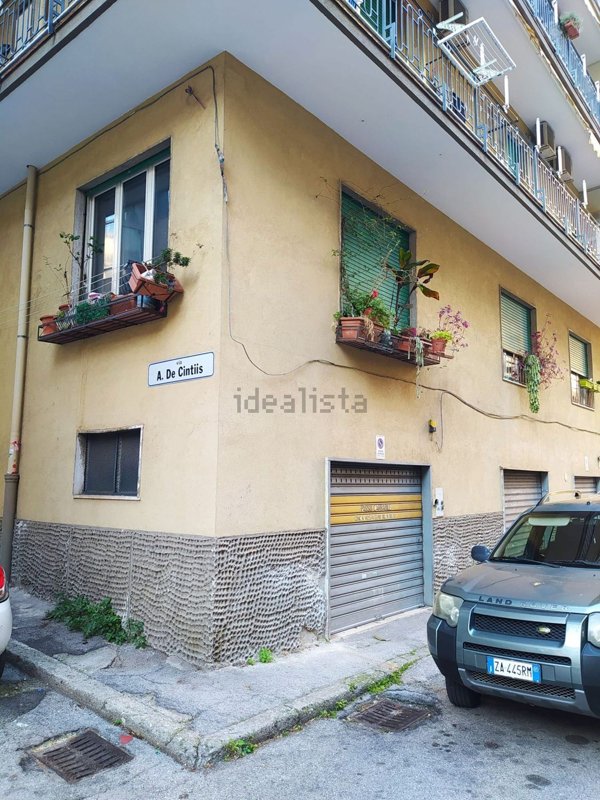 casa indipendente in vendita a Salerno in zona Irno