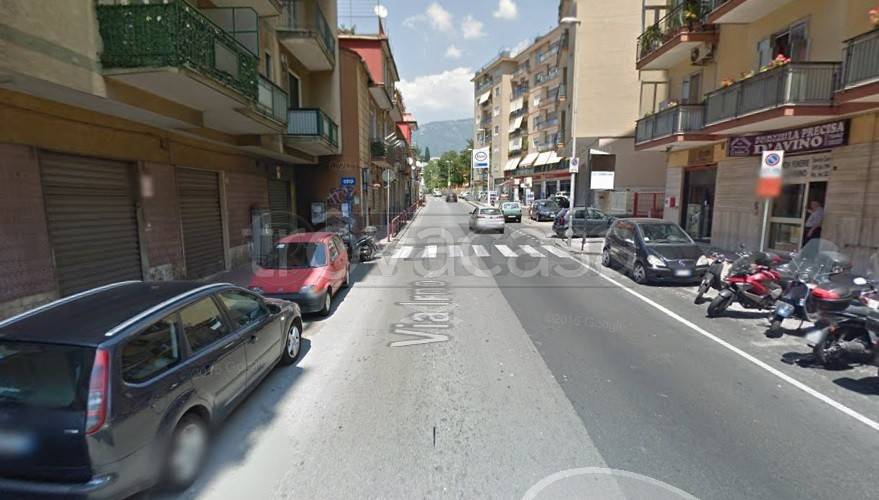 negozio in vendita a Salerno in zona Irno