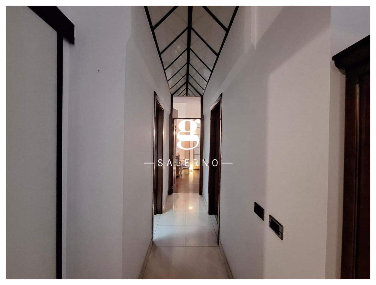 appartamento in vendita a Salerno in zona Centro Città