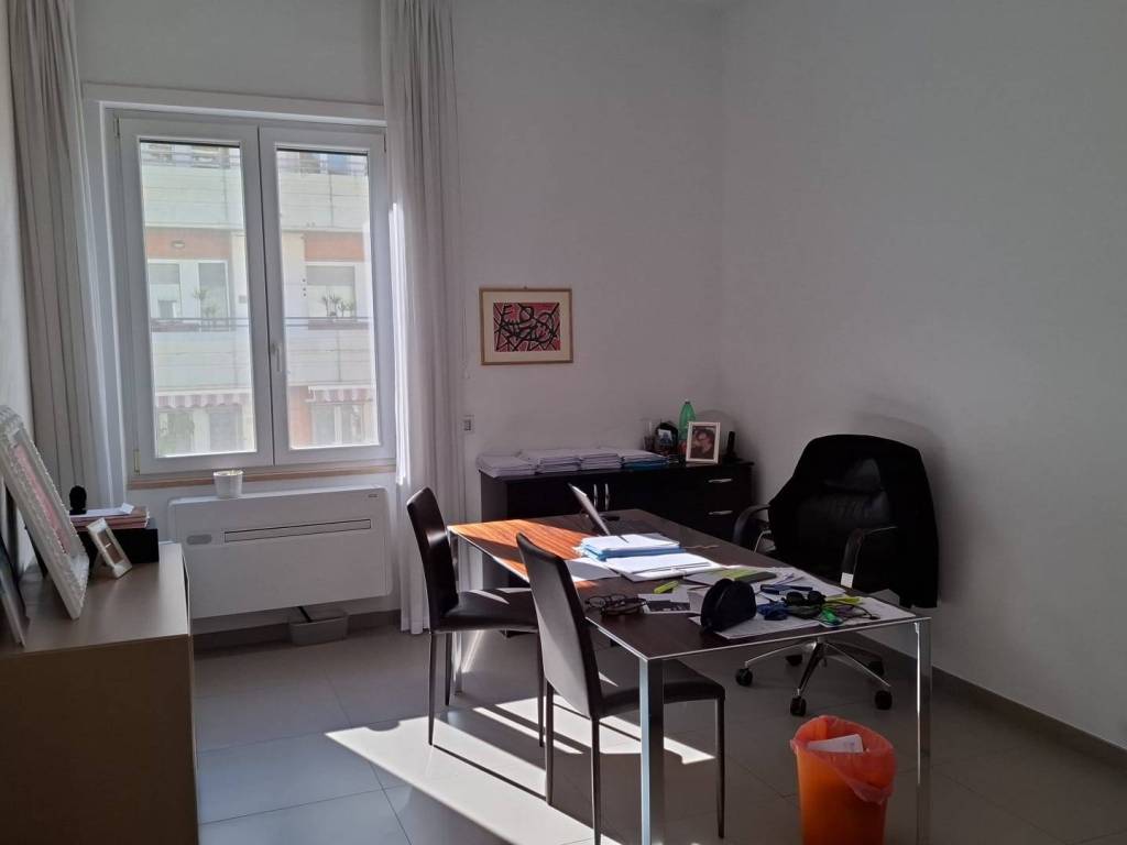 appartamento in vendita a Salerno in zona Torrione