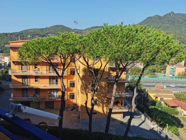 appartamento in vendita a Salerno in zona Centro Città