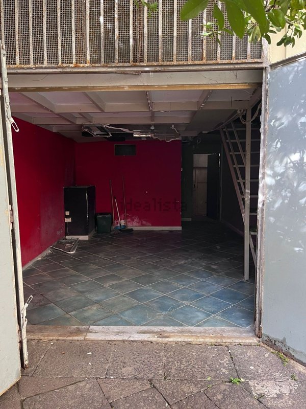 appartamento in vendita a Salerno in zona Centro Città