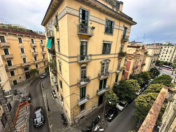appartamento in vendita a Salerno in zona Centro Città