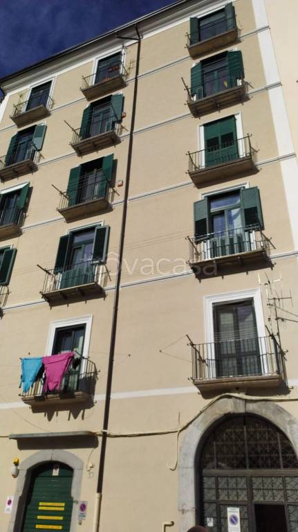 appartamento in vendita a Salerno in zona Centro Città