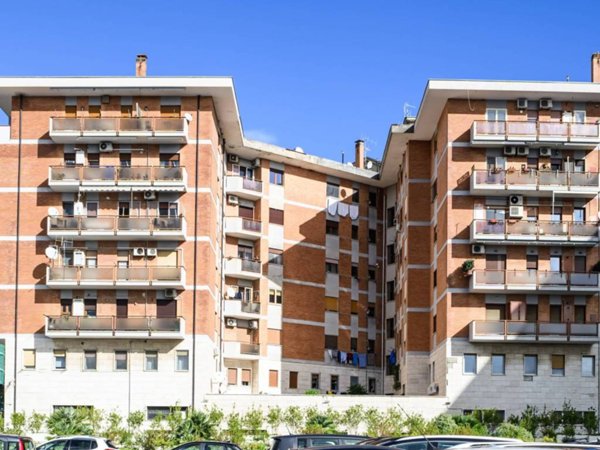 appartamento in vendita a Salerno in zona Centro Città
