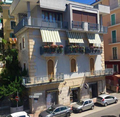 appartamento in vendita a Salerno in zona Arce-Vernieri