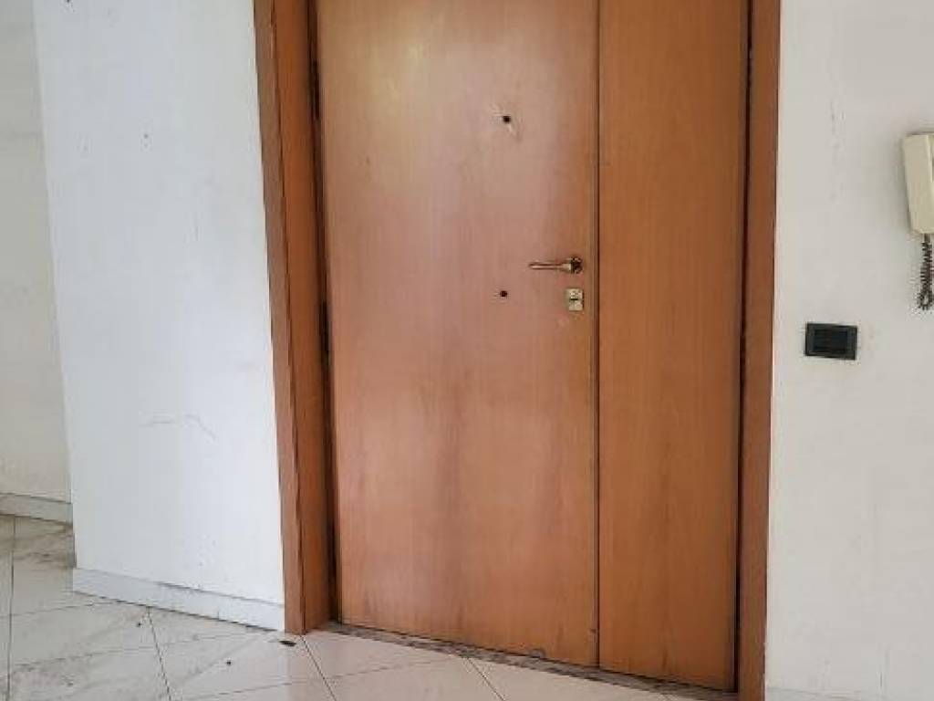 appartamento in vendita a Salerno in zona Ogliara