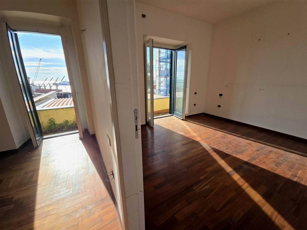 appartamento in vendita a Salerno in zona Centro Città