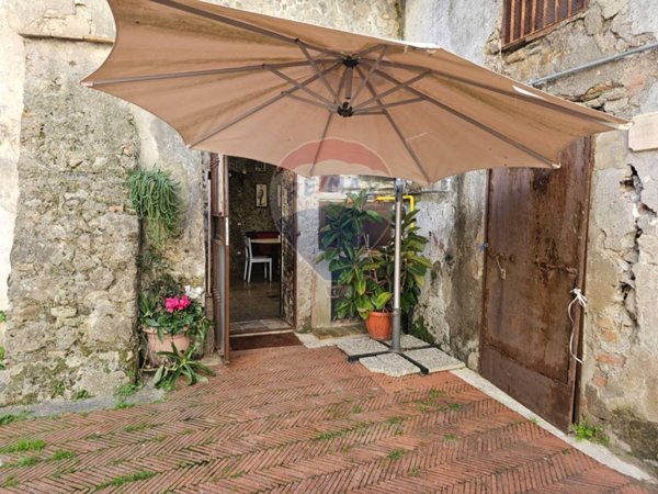 appartamento in vendita a Salerno in zona Centro Città