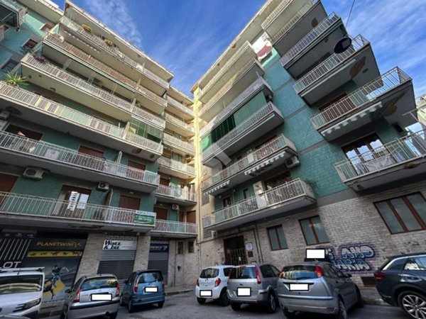 appartamento in vendita a Salerno in zona Pastena