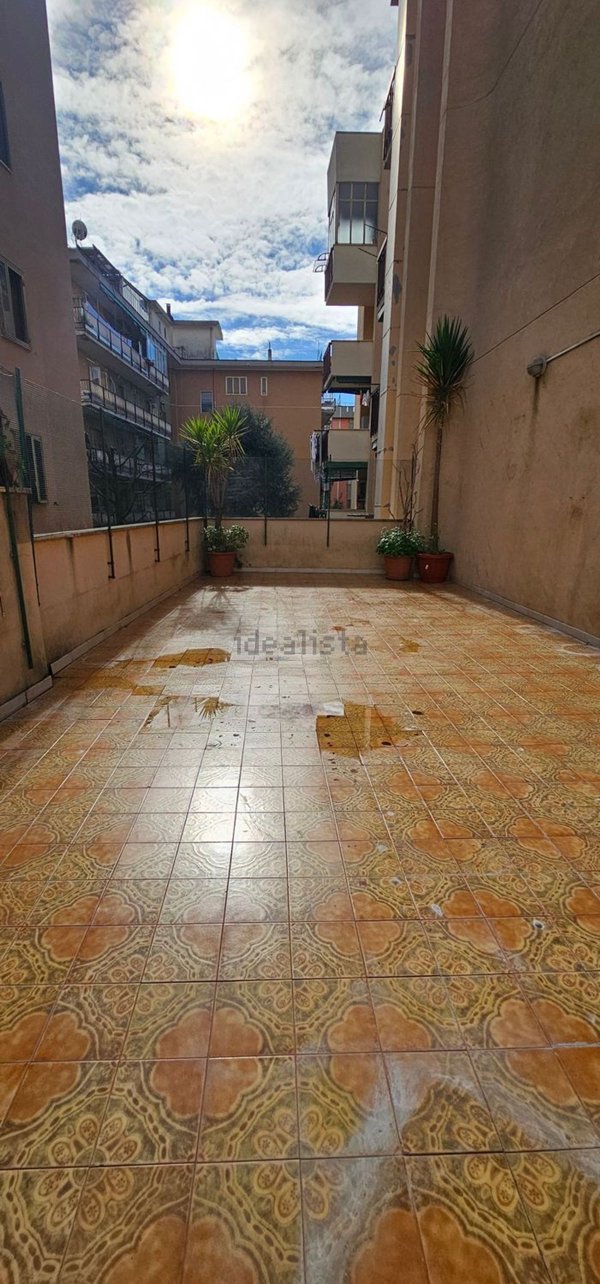 appartamento in vendita a Salerno in zona Pastena