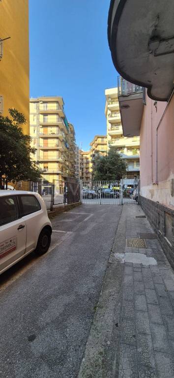 appartamento in vendita a Salerno in zona Pastena