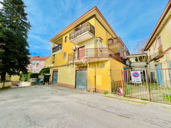 appartamento in vendita a Salerno in zona Cappelle