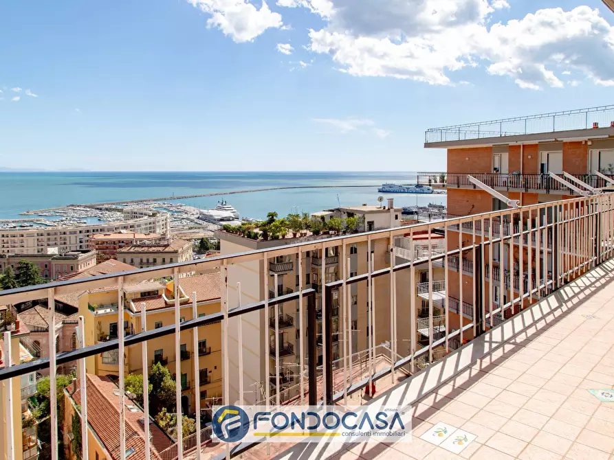 appartamento in vendita a Salerno in zona Centro Città