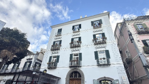 appartamento in vendita a Salerno in zona Centro Città