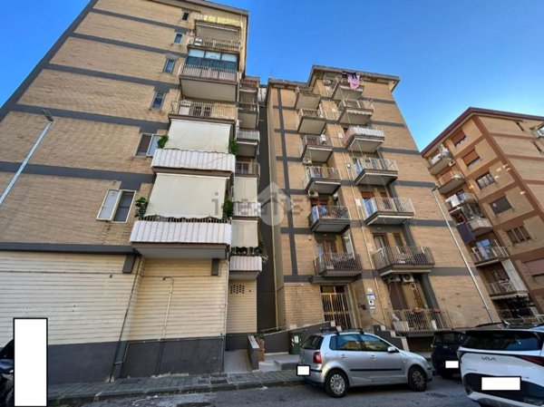 appartamento in vendita a Salerno in zona Pastena