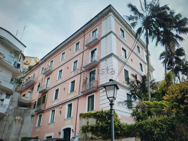 appartamento in vendita a Salerno in zona Centro Città