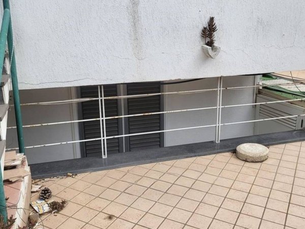 casa indipendente in vendita a Salerno in zona Torrione