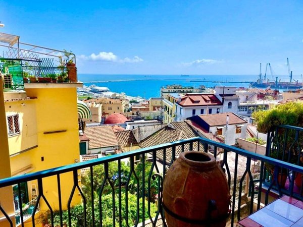 appartamento in vendita a Salerno in zona Centro Città