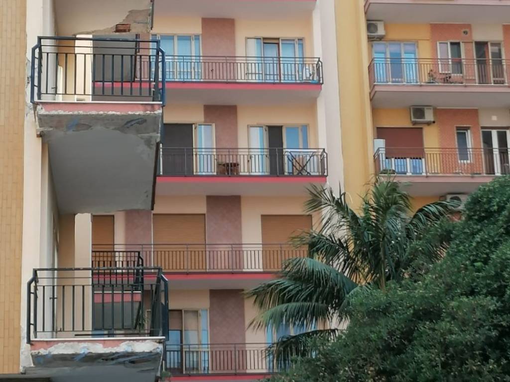 appartamento in vendita a Salerno in zona Centro Città