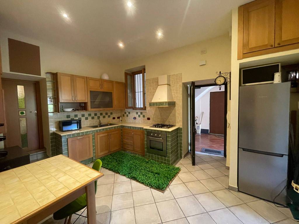 appartamento in vendita a Salerno in zona Centro Città