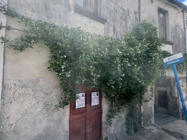 appartamento in vendita a Salerno in zona Fontana di Genca / Pastorano