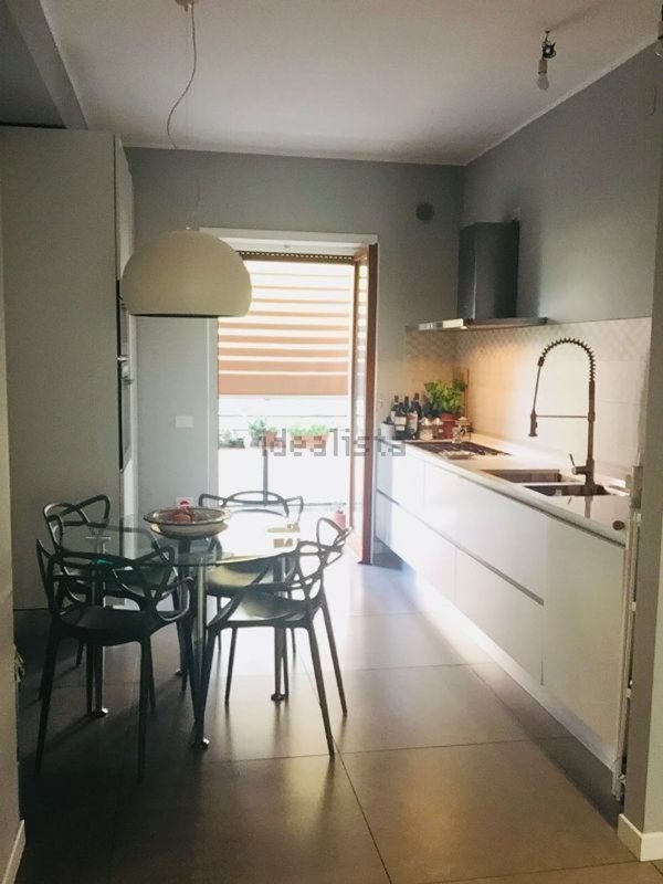 appartamento in vendita a Salerno in zona Ogliara