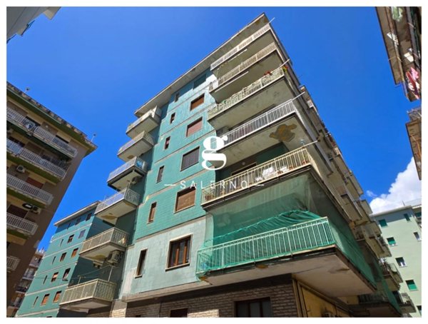 appartamento in vendita a Salerno in zona Pastena