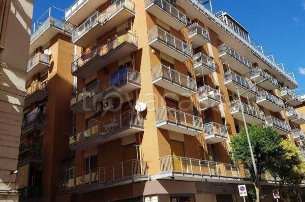 appartamento in vendita a Salerno in zona Centro Città