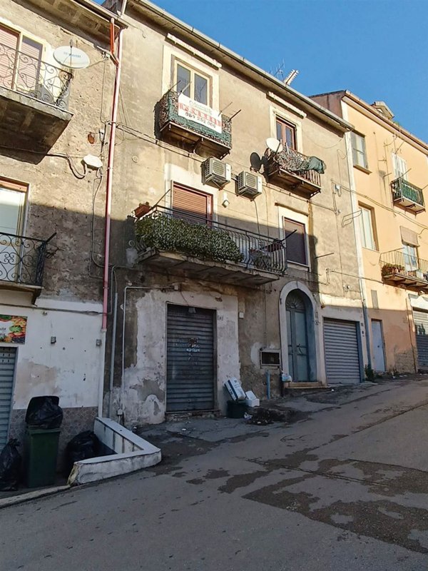 appartamento in vendita a Salerno in zona Matierno