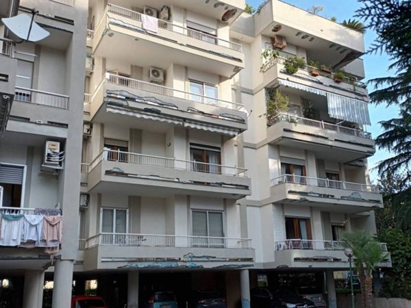 appartamento in vendita a Salerno in zona Zona Industriale