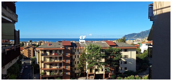 appartamento in vendita a Salerno