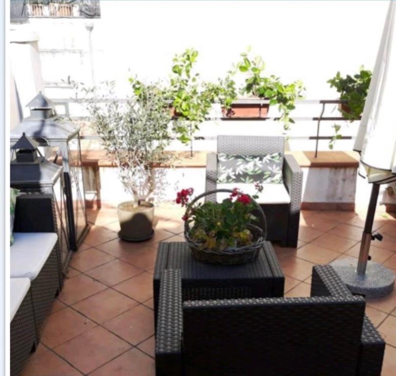 appartamento in vendita a Salerno in zona Centro Città