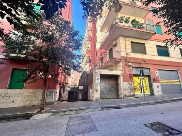 appartamento in vendita a Salerno in zona Centro Città