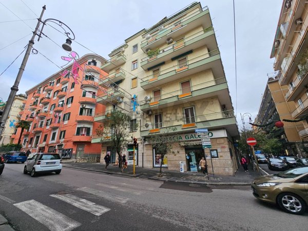 appartamento in vendita a Salerno in zona Centro Città