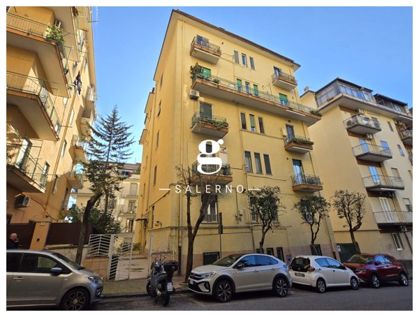appartamento in vendita a Salerno