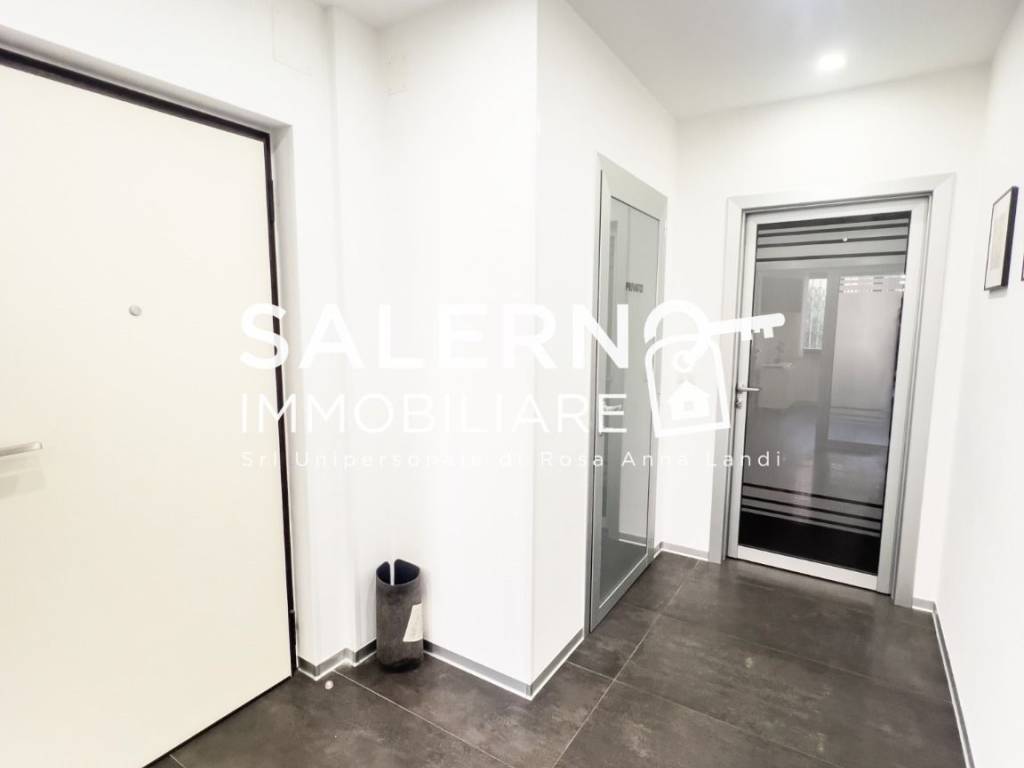 appartamento in vendita a Salerno in zona Pastena