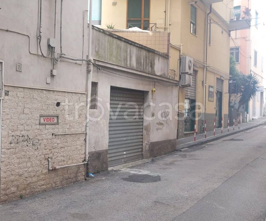 negozio in vendita a Salerno