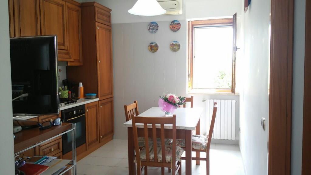 appartamento in vendita a Salerno in zona Ogliara